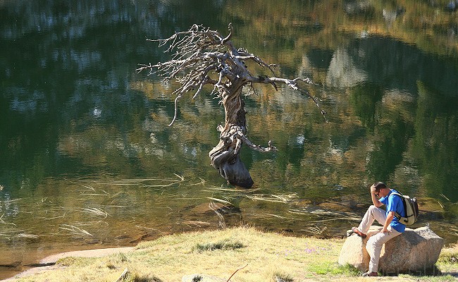 Olivier Guix - Photo Les Pyrnes en Automne: Mditation, Lac