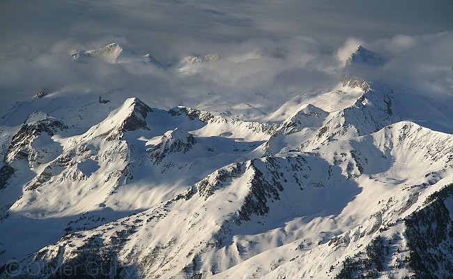 Olivier Guix - Photo Les Pyrnes en Hiver: Aneto, nuages
