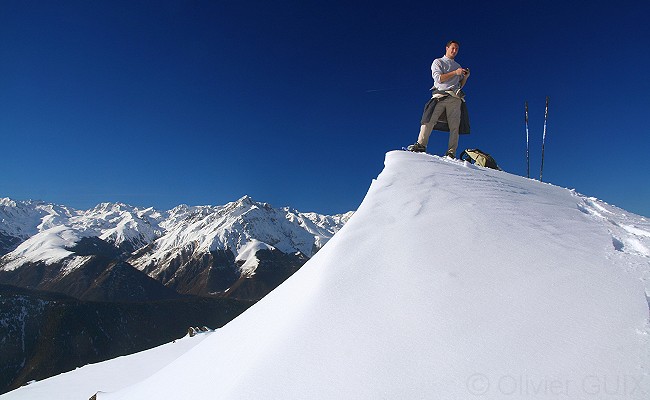 Olivier Guix - Photo Les Pyrnes en Hiver: Pic de Montious en raquettes, neige