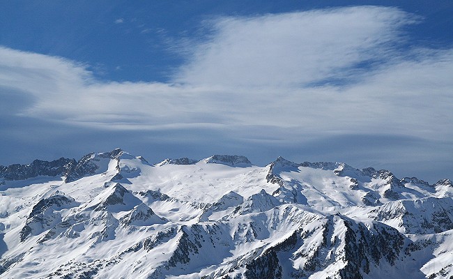Olivier Guix - Photo Les Pyrnes en Hiver: Aneto, neige